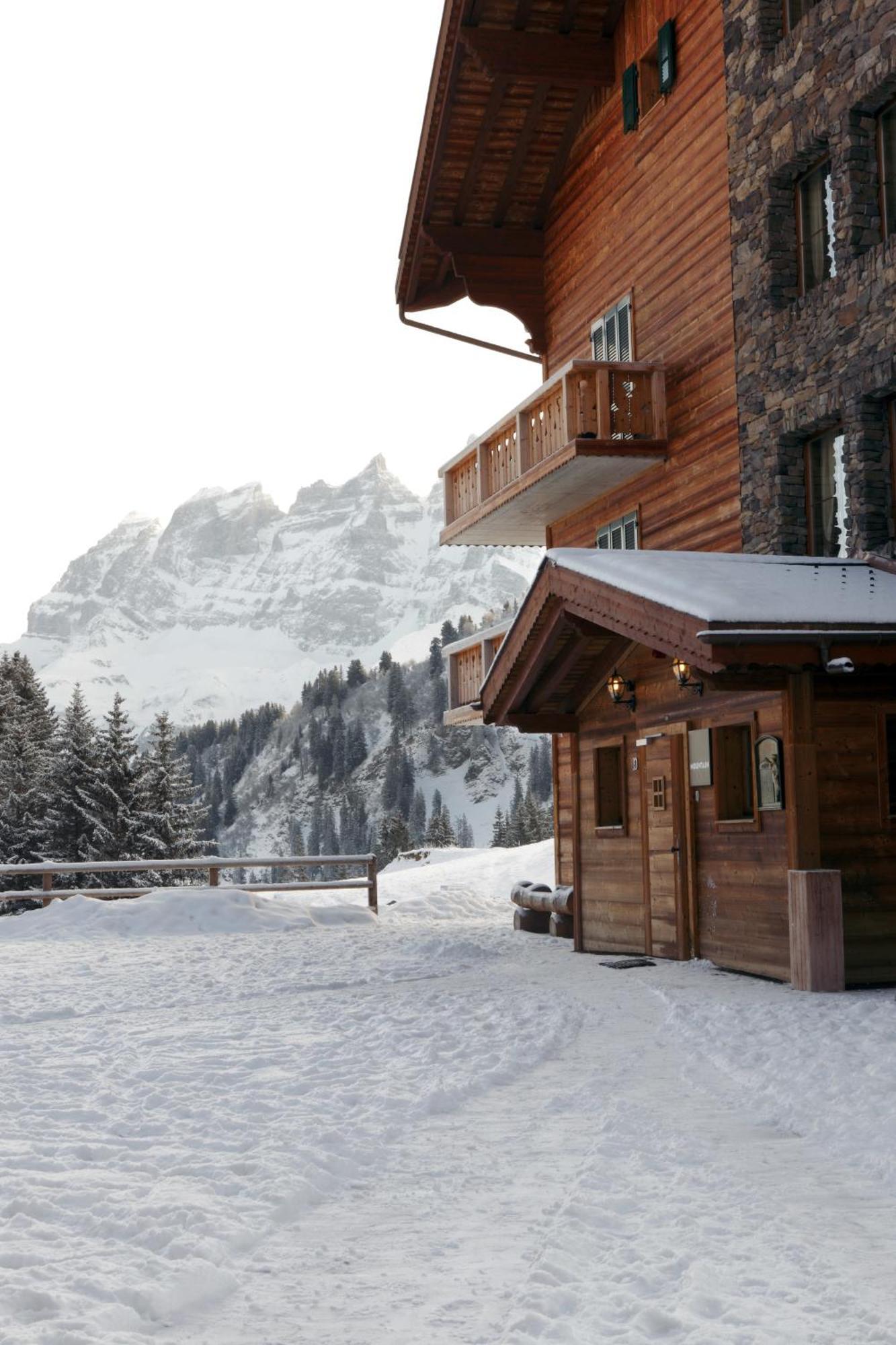 Mountain Lodge, Ле-Крозет Екстер'єр фото